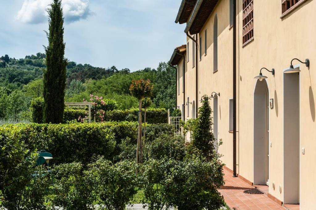 Sunnyside Pool And Relax In Lucca Hills Villa Eksteriør billede